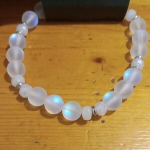 Iridescent Silver and White Beaded Bracelet